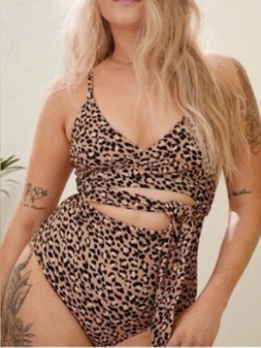 aerie Leopard-Print One-Piece Swimsuit in Tan and Black. Size m . New